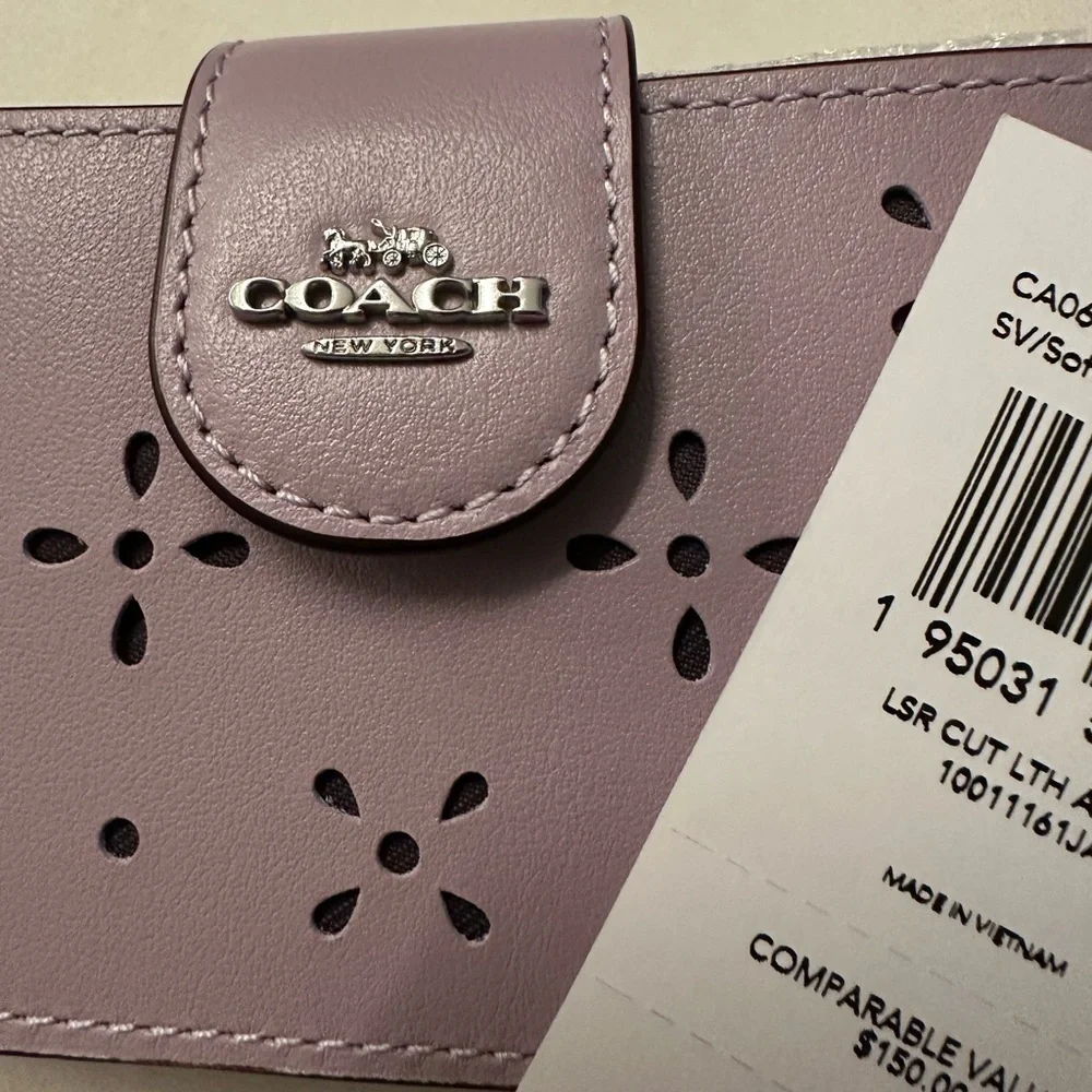 NWT! NEW! Coach Perforated Leather Accordion Card Case Purple Women